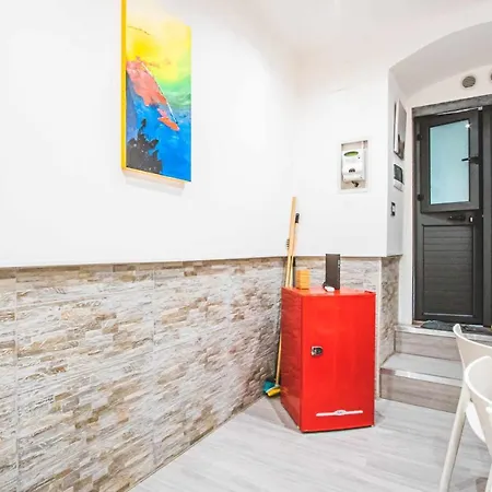 The Castle Apartment Bari